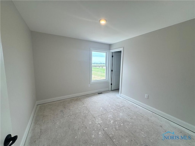 1912 Caleb Ct, Waterville, OH 43566 - photo 7