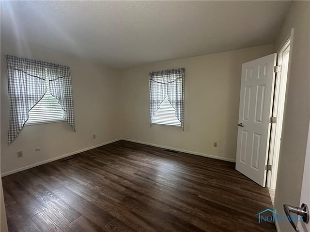 1104 Fairlawn Dr, Bryan, OH 43506 - photo 23