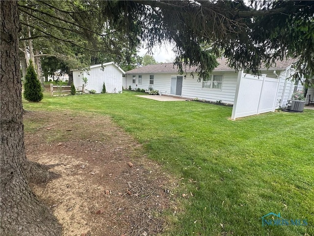 1104 Fairlawn Dr, Bryan, OH 43506 - photo 30