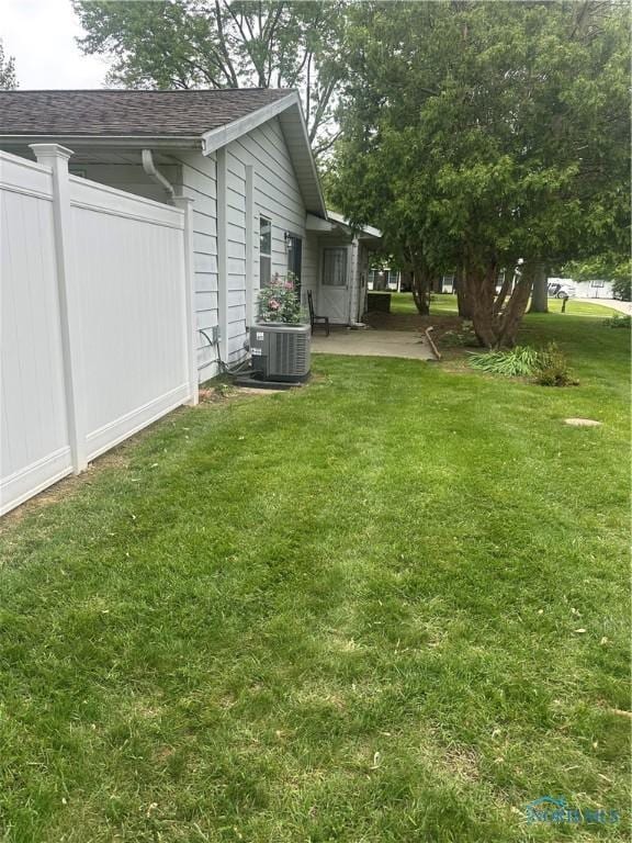 1104 Fairlawn Dr, Bryan, OH 43506 - photo 32