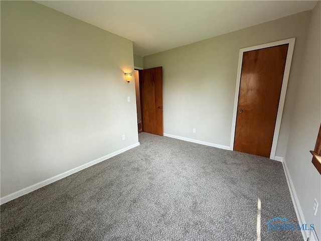 1641 Morrison Rd, Fremont, OH 43420 - unfurnished room with carpet flooring and baseboards