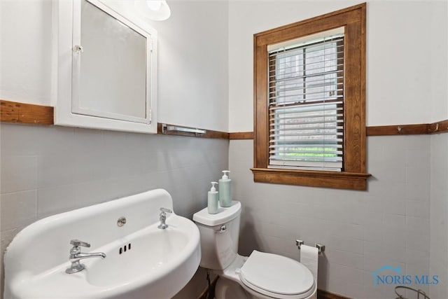 2627 Meadowwood Dr, Toledo, OH 43606 - photo 12