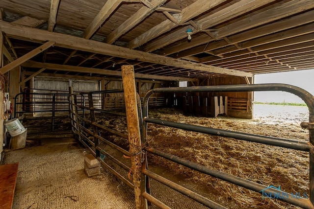 16470 County Road P, Napoleon, OH 43545 - view of horse barn