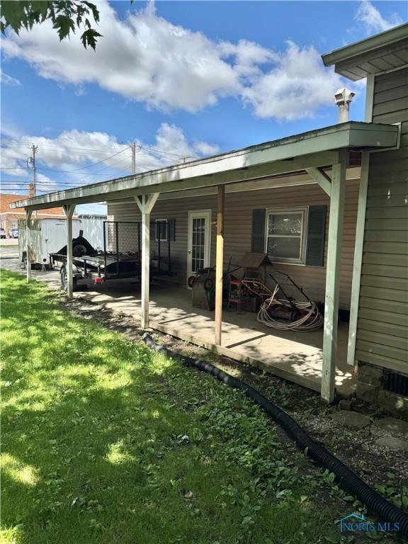 108 E Maple St, Deshler, OH 43516 - view of vehicle parking