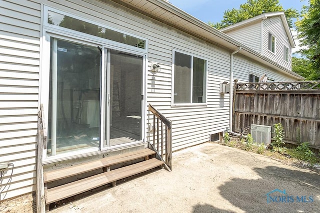 4022 Stonehenge Dr Unit 4022, Sylvania, OH 43560 - view of patio / terrace with entry steps