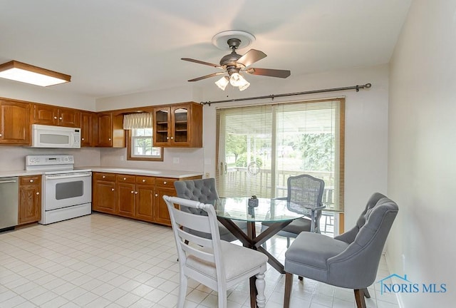 1201 Birch Ave, Maumee, OH 43537 - dining space with ceiling fan
