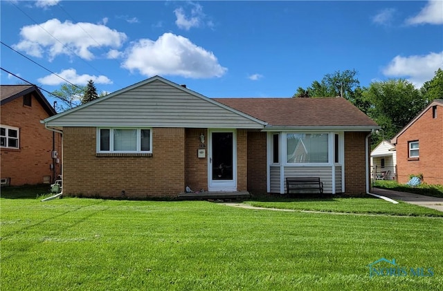 2315 Ann Dr, Toledo, OH 43613 - photo 1