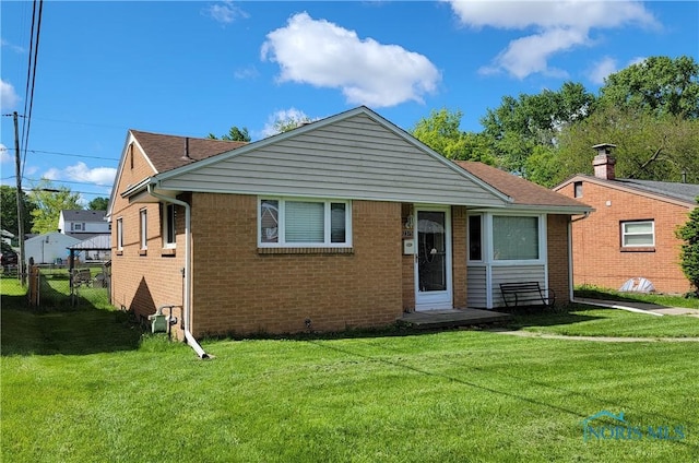 2315 Ann Dr, Toledo, OH 43613 - photo 2