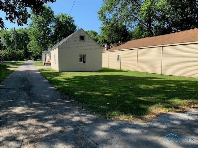 229 W 6th St, Perrysburg, OH 43551