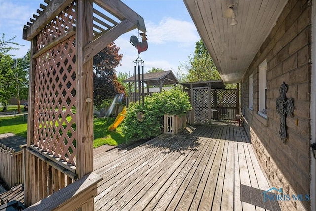 451 Toledo St, Elmore, OH 43416 - view of wooden terrace