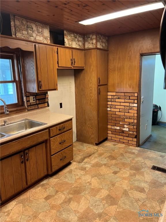 11945 Waterville Swanton Rd, Whitehouse, OH 43571 - photo 5