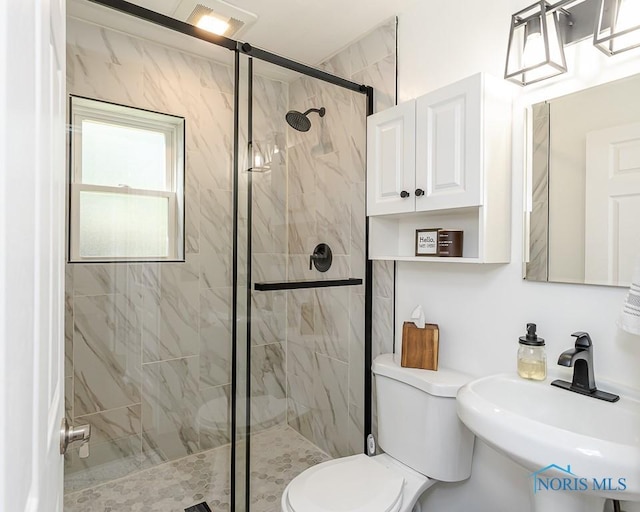 717 Birch St, Bowling Green, OH 43402 - full bathroom with toilet, a marble finish shower, and a sink