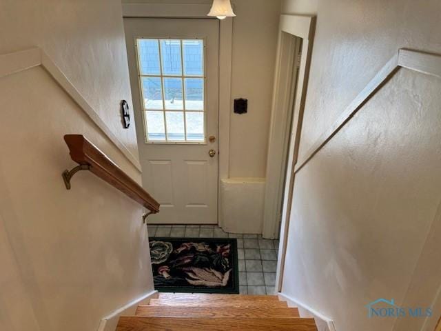 743 E Lincoln St, Findlay, OH 45840 - stairway featuring tile patterned floors