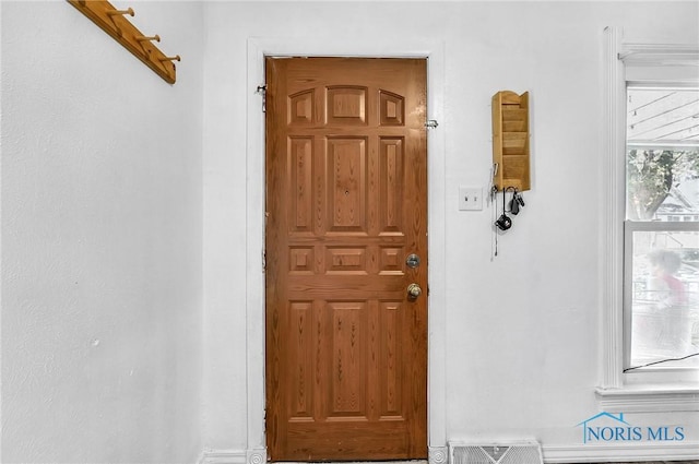 358 Burger St, Toledo, OH 43605 - view of exterior entry