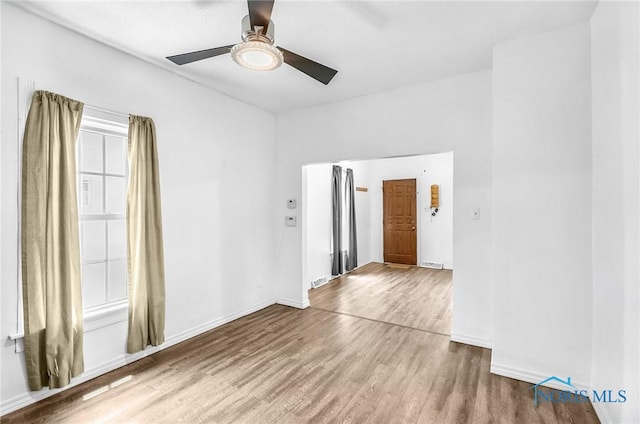 358 Burger St, Toledo, OH 43605 - spare room featuring wood finished floors and a ceiling fan