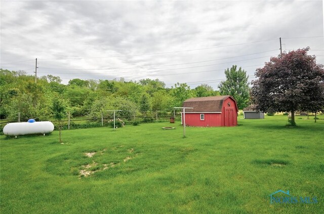 2534 Blanchard Ave, Findlay, OH 45840 - view of yard
