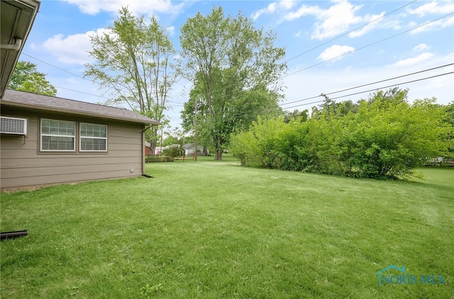 1 Hawthorne Dr, Delta, OH 43515 - view of grassy yard