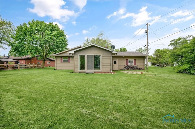 1 Hawthorne Dr, Delta, OH 43515 - view of back of property
