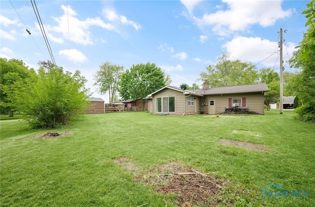 1 Hawthorne Dr, Delta, OH 43515 - view of yard