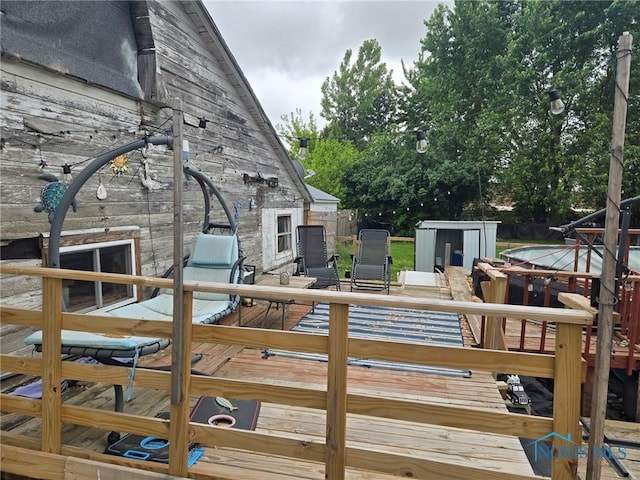 201 W Wabash St, Liberty Center, OH 43532 - view of wooden deck