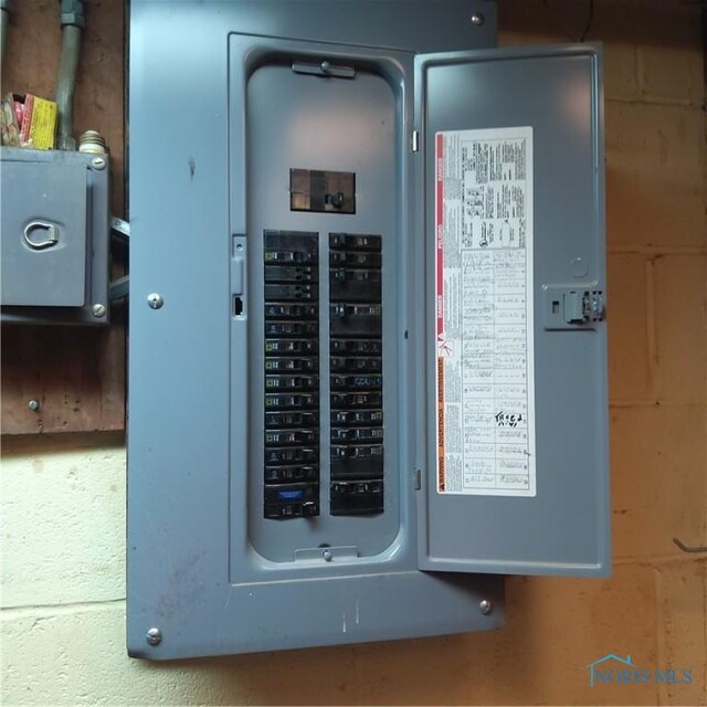 15979 Hill Rd, Defiance, OH 43512 - utility room featuring electric panel