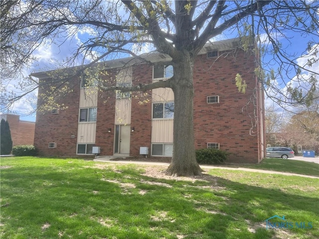 2134 Tedrow Rd, Toledo, OH 43614 - view of building exterior