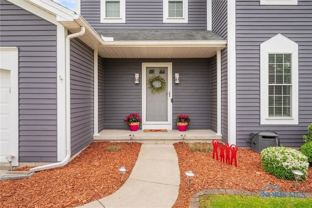 117 Freedom Ln, Waterville, OH 43566 - entrance to property with a porch