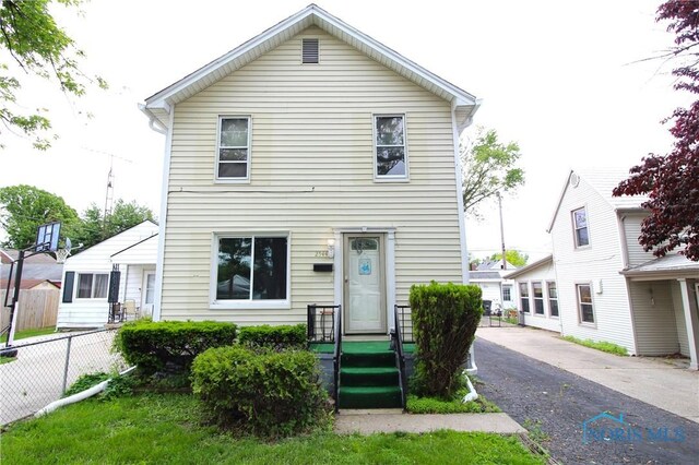 2544 110th St, Toledo, OH 43611 - view of front of house