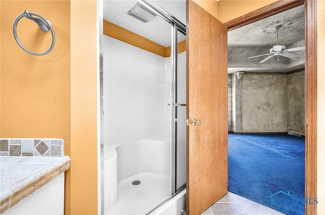 7195 Twin Lakes Rd, Perrysburg, OH 43551 - full bath featuring a shower and ceiling fan