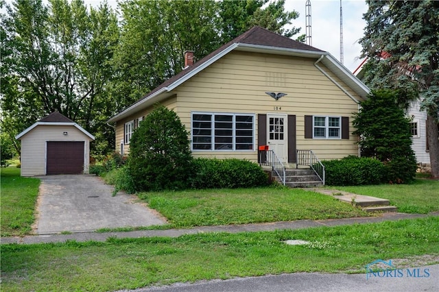 104 E S St, Middle Point, OH 45863 - photo 1