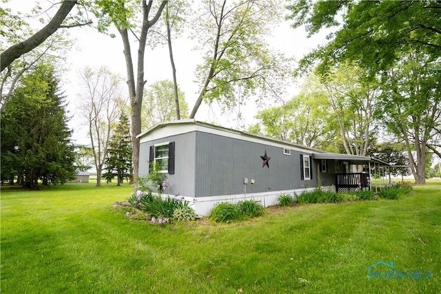 28916 Blanchard Rd, Defiance, OH 43512 - view of home's exterior with a lawn