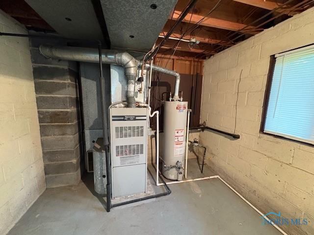 23695 E Second St, Grand Rapids, OH 43522 - utility room with water heater