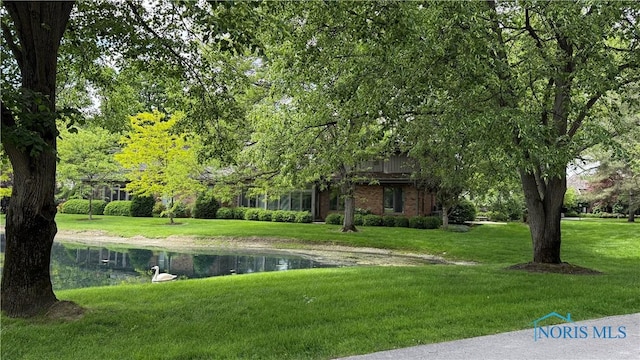 29802 Sussex Rd, Perrysburg, OH 43551 - view of community with a lawn