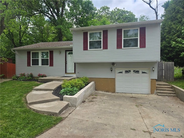 3712 Whitegate Dr, Toledo, OH 43607 - photo 2
