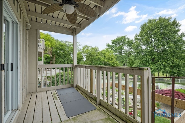 6640 Salisbury Rd Unit 212, Maumee, OH 43537 - balcony with ceiling fan