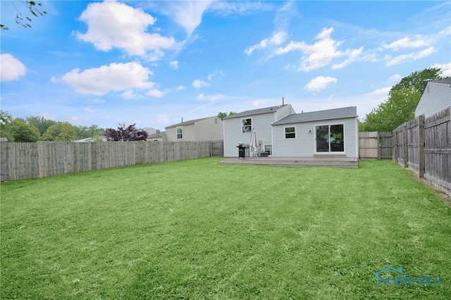 4238 Knollcrest Rd, Toledo, OH 43611 - rear view of house featuring a deck