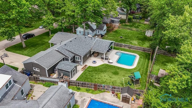 2714 W Rockridge Cir, Toledo, OH 43606 - bird's eye view of a pool