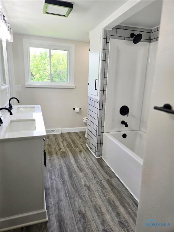 421 Parklane Dr, Woodville, OH 43469 - photo 16