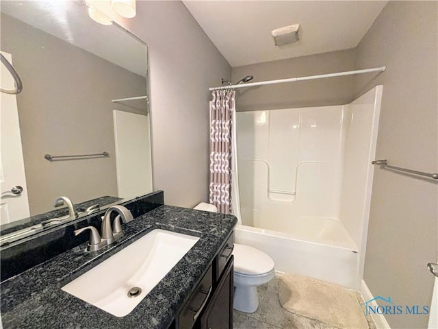 3244 Chasenwood Way, Perrysburg, OH 43551 - full bathroom featuring toilet, vanity, and shower / bath combo with shower curtain