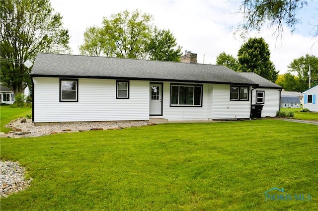 116 Woodland Dr, Antwerp, OH 45813 - photo 1