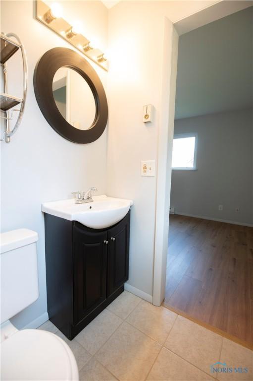 1621 Acorn Dr, Toledo, OH 43615 - bathroom featuring vanity and tile patterned floors