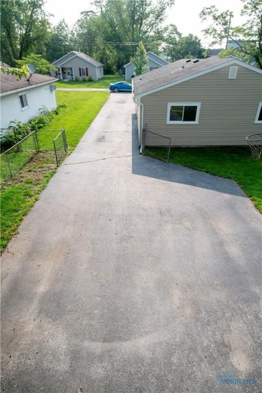 1621 Acorn Dr, Toledo, OH 43615 - view of concrete driveway