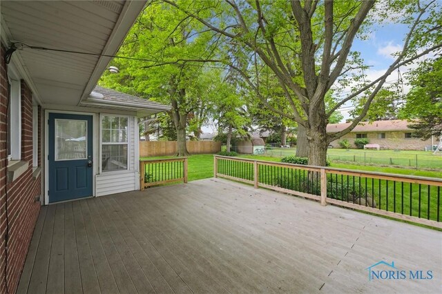 4801 Estero Pl, Toledo, OH 43623 - view of wooden terrace