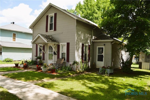 704 E High St, Hicksville, OH 43526 - photo 1