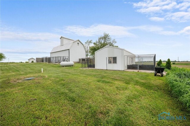 15819 County Road D, Wauseon, OH 43567 - view of yard with an outbuilding and a barn