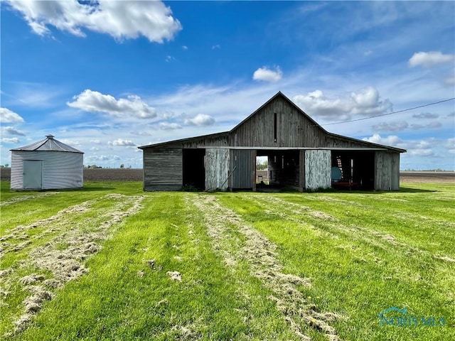 11157 State Route 500, Paulding, OH 45879 - view of barn with a lawn