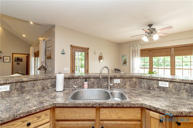 720 S Westfield Dr, Gibsonburg, OH 43431 - photo 12