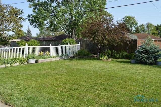 225 Lester Ave, Findlay, OH 45840 - photo 17
