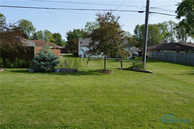225 Lester Ave, Findlay, OH 45840 - photo 18