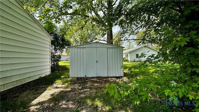 606 Lincoln Ave, Paulding, OH 45879 - view of shed